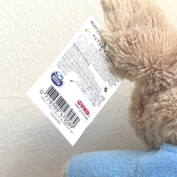 NWT Gund Plush Peter Rabbit - Picture 8 of 8